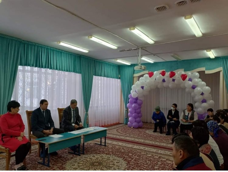 Салық  комитетімен кездесу
